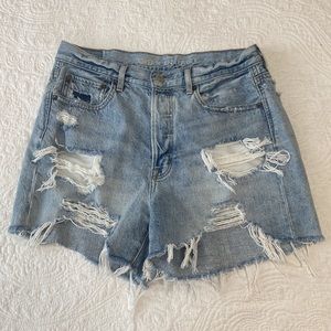 90s Boyfriend Short
